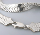 Эффектное серебряное колье Серебро 925