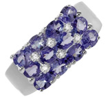 Кольцо от D&J Magic Jewelry с танзанитами и бриллиантами