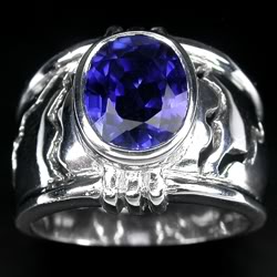 Кольцо из коллекции «Beau Monde» с сапфиром