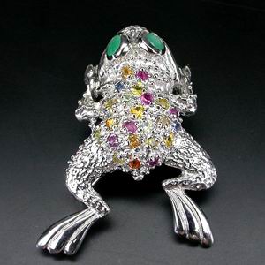 Брошь/кулон  "Лягушка" с рубинами, сапфирами и изумрудами