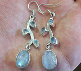 Изящные серьги с лунным камнем Серебро 925