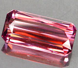 Розово-красный турмалин 6,76 карат 
