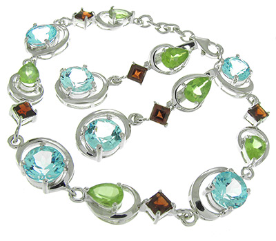 Комплект из коллекции "Spring" с самоцветами