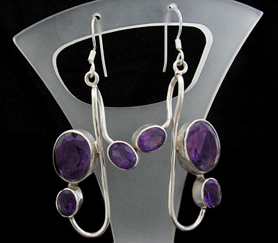 Элегантные серьги с аметистами