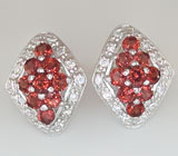Симпатичные серьги с гранатами Серебро 925