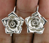 Cимпатичные серьги-цветки Серебро 925