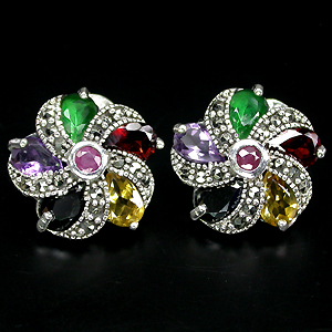Чудесные серьги с самоцветами