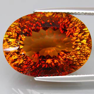 Чистейший империал топаз 31,23 карат