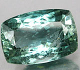 Крупный аквамариновый турмалин 13,6 карат 