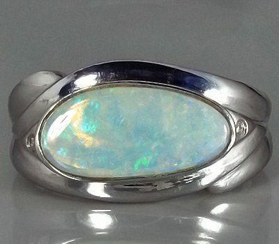 Кольцо с solid опалом