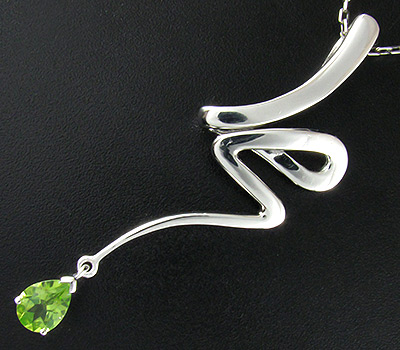 Кулон из коллекции «Blues» с перидотом