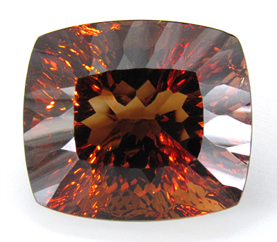 Чистейший империал топаз 36,67 карат
