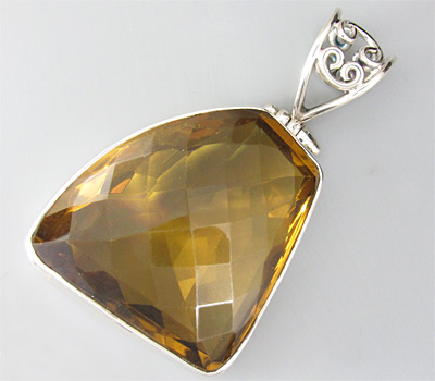 Кулон из коллекции «Geometry» с золотистым цитрином