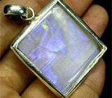 Крупный кулон с лунным камнем Серебро 925