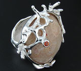 Кольцо с окаменелостью и сапфиром Серебро 925