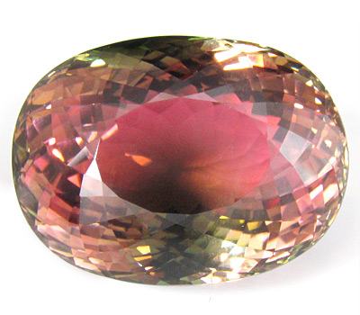 Крупный полихромный турмалин 23,1 карат
