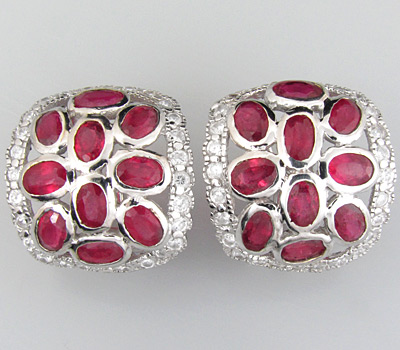 Серьги с насыщенно-розовыми сапфирами