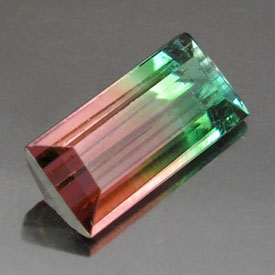 Яркий арбузный турмалин 0,62 карат