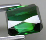 Чистейший зеленый турмалин 2,52 карат 