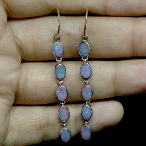 Серьги с дублет опалами