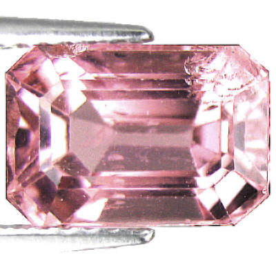 Красный турмалин 4,23 карат