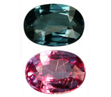 Гранат с александритовым эффектом 0,6 карат 