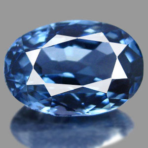 Чистейшая синяя шпинель 1,22 карат