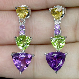 Замечательные серьги с самоцветами