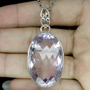 Кулон с крупным нежно-сиреневым аметистом