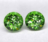 Пара русских демантоидов 1,37 карат 