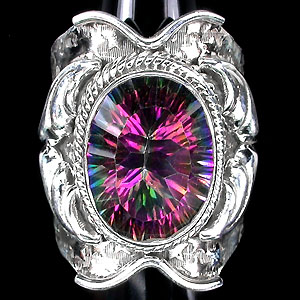 Перстень с ярким мистик-топазом