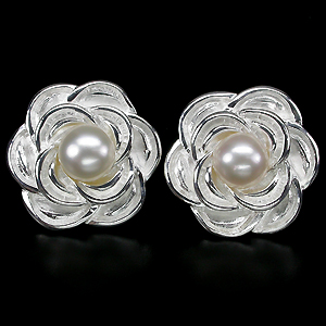 Симпатичные серьги с жемчугом