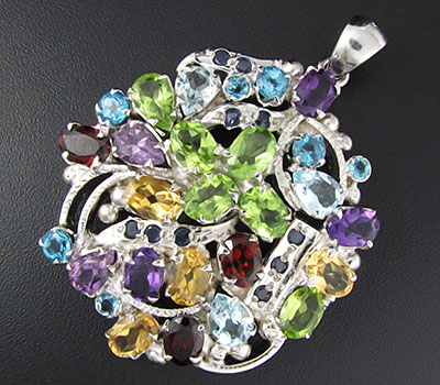 Кулон из коллекции «Multistone» с самоцветами
