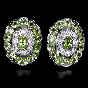 Замечательные серьги с перидотами