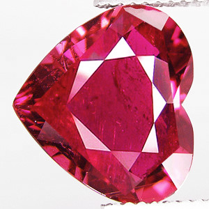 Крупный рубеллит турмалин 10,3 карат