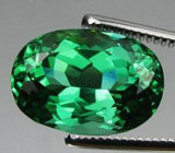 Чистейший ярко-зеленый кунцит 19,55 карат 