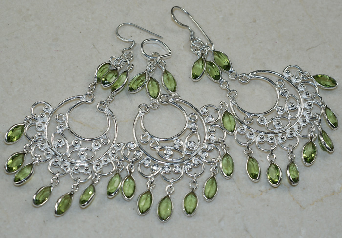 Комплект с перидотами