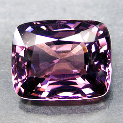 Крупная шпинель 6,1 карат