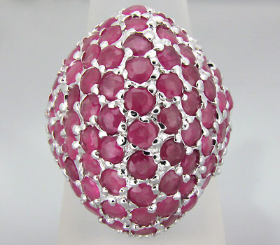 Кольцо с розовыми сапфирами