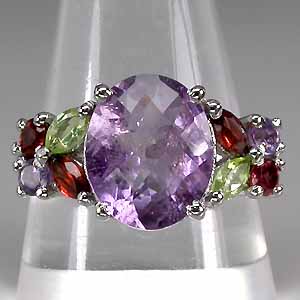 Симпатичное кольцо с аметистом