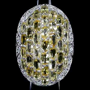 Великолепное крупное кольцо с цитринами