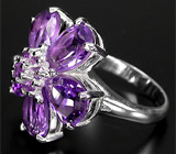 Чудесное кольцо-цветок с аметистами Серебро 925