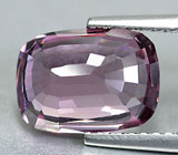 Пурпурно-розовая шпинель 3,25 карат 