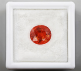 Ярко-оранжевый спессартин 4,2 карат 