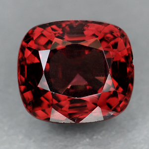 Эффектная шпинель 1,89 карат