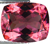 Ярко-розовый турмалин 3,96 карат 