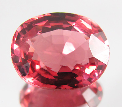 Розовая шпинель 2,48 карат