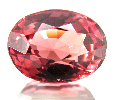 Розовая шпинель 2,37 карат