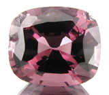 Пурпурно-розовая шпинель 2,5 карат 