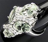 Замечательное кольцо с зелеными аметистами Серебро 925